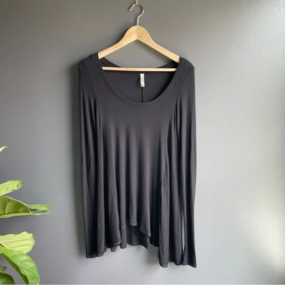 Free People Women Thermal Long Sleeve Shirt Top with Scoop Neck Size Extra Small - Picture 1 of 4